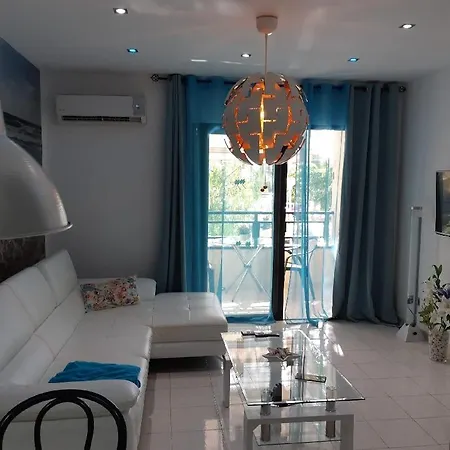 Ocean House & Perfect For * 아데제